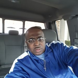 Meet your Posher, Lamont